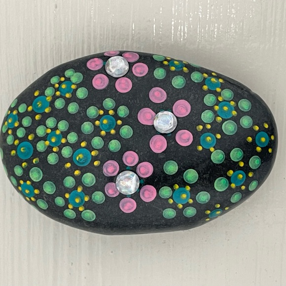 Bedazzled Rock Art - Picture 5 of 5